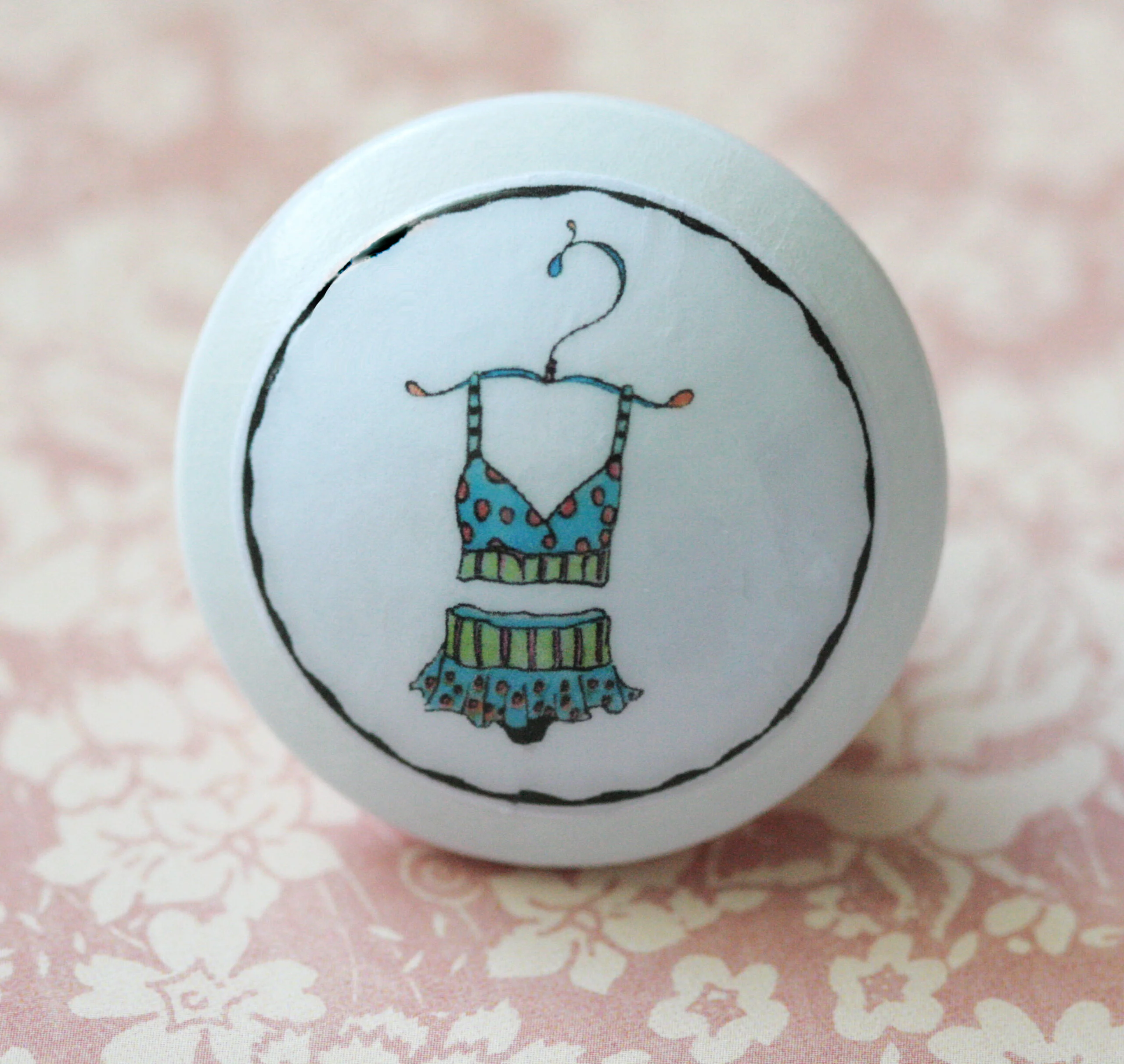 A Girl Thing Accessories 1