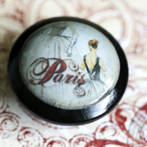 Vintage Knobs Paris Glamour 5